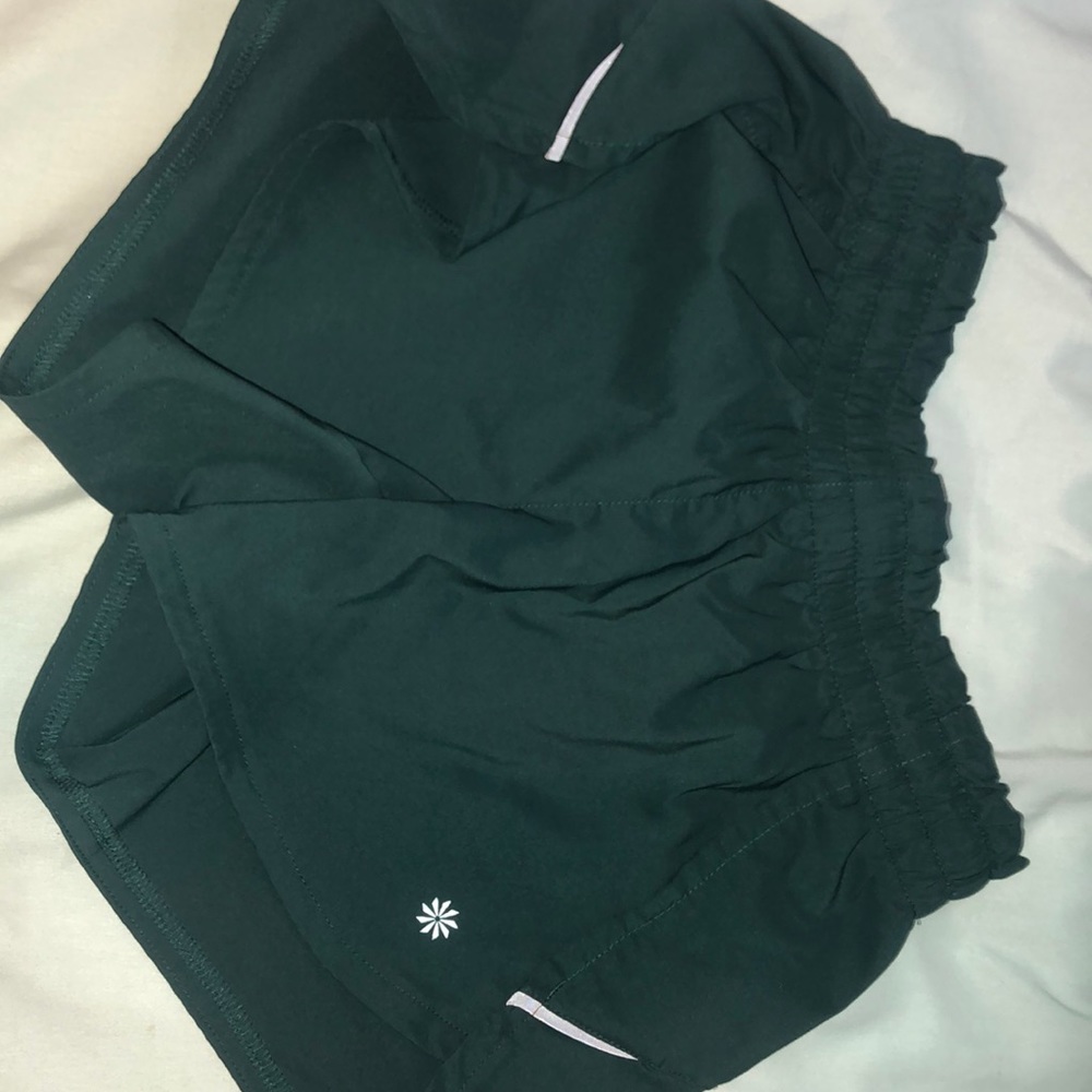Athleta shorts size XS teal color